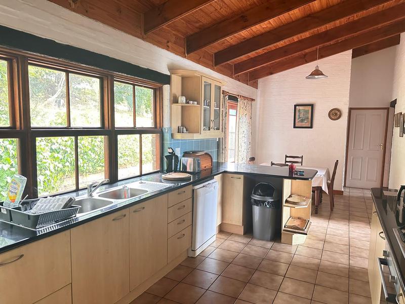 To Let 3 Bedroom Property for Rent in Noordhaven Western Cape